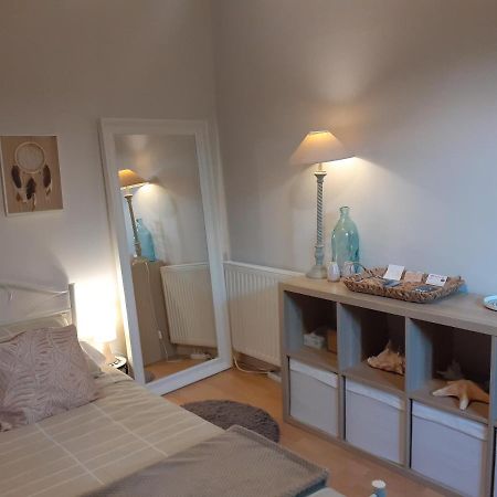 Au Bosquet, Chambre Et Salle De Bains Avec Petit Dejeuner A 600 M Du Centre Dans Un Cadre Calme Et Verdoyant Salies-de-Bearn Bagian luar foto